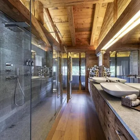 Luxury Truly At The Pinnacle Of Luxurious Mountain