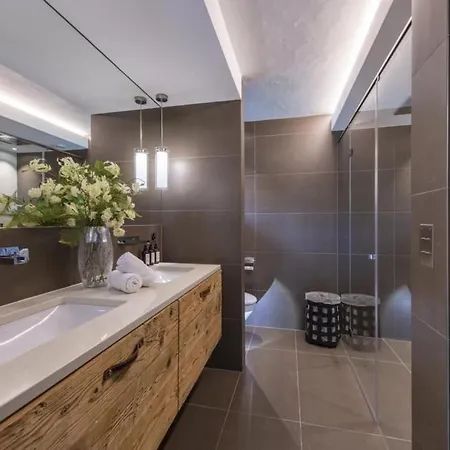 Luxury Truly At The Pinnacle Of Luxurious Mountain شاليه فيربير