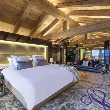 Luxury Truly At The Pinnacle Of Luxurious Mountain
